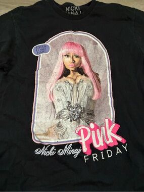 Nicki Minaj Black Tee with Pink Graphic - Kids Short Sleeve